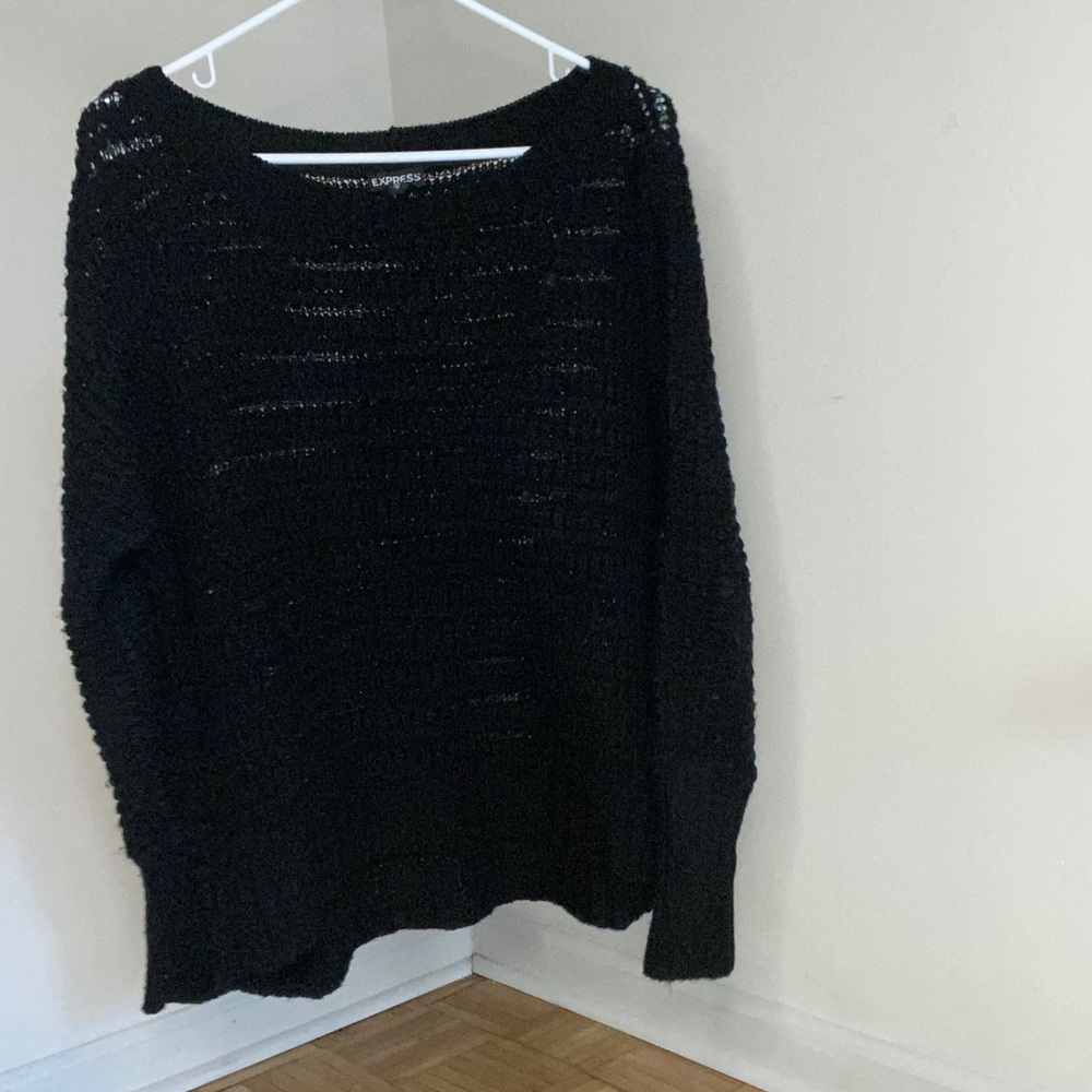 Black knitted sweater